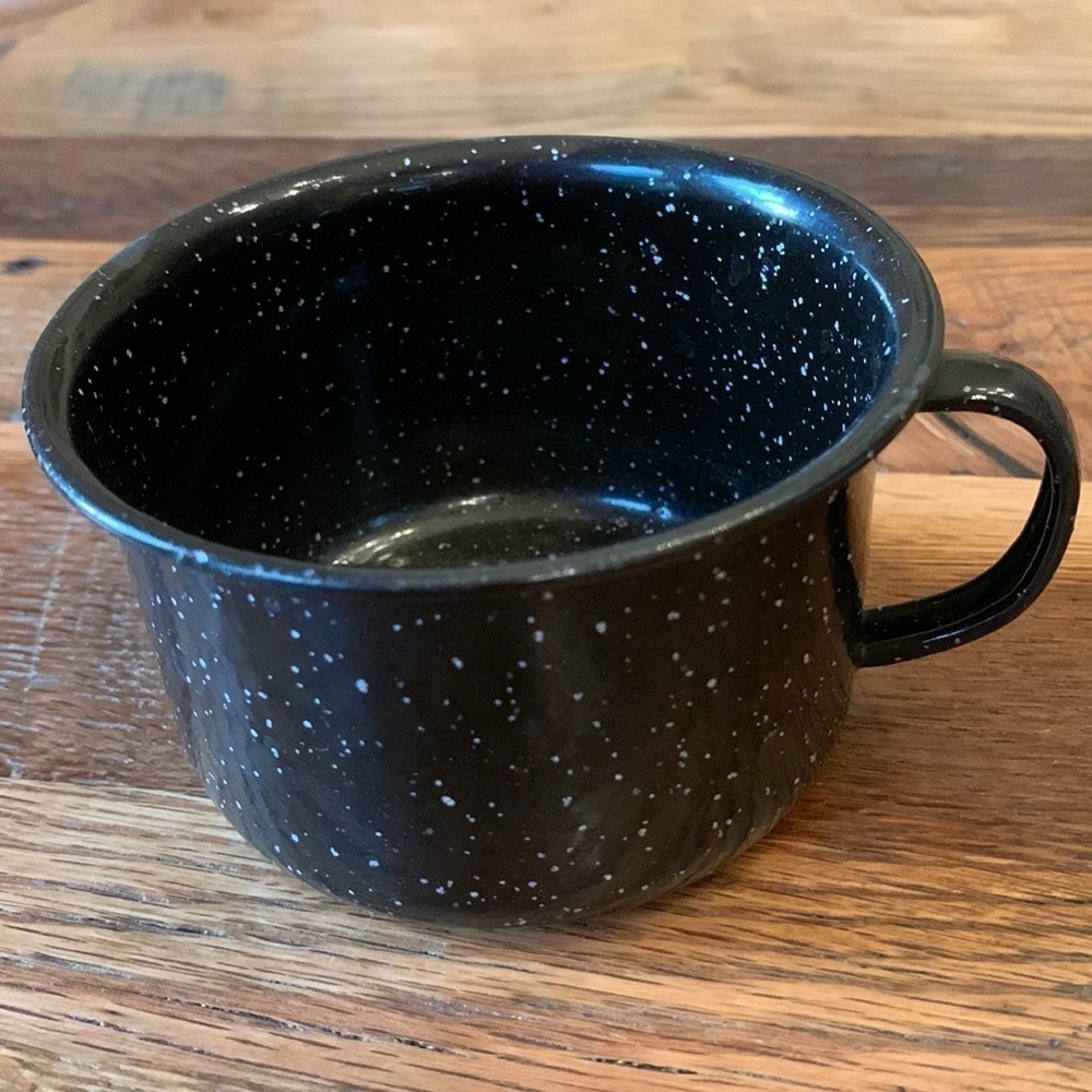 ENAMEL shallow mug black speckled